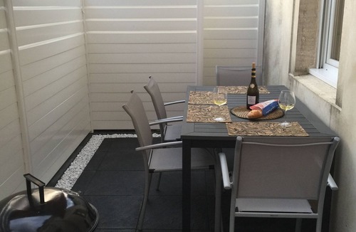 Beuzeville Apartment | Appartement Proche Dhonfleur