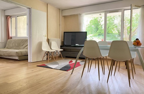 Ardennes Apartment | Appartement Proche de Courtabœuf/Saclay/Massy