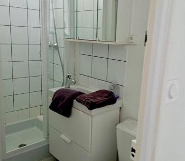 Asnelles Apartment | Appartement proche de la plage - wifi, bien agencé