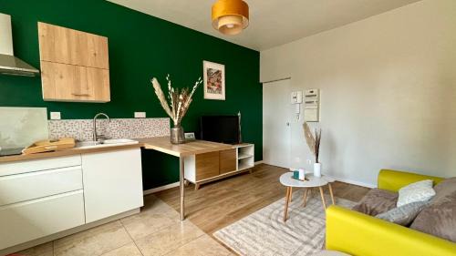 Gare-Jouvenet Apartment | Appartement proche gare avec garage