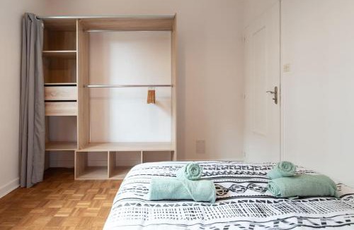 Leon Blum - Bon Coin Apartment | Appartement rénové pour 6 avec parking