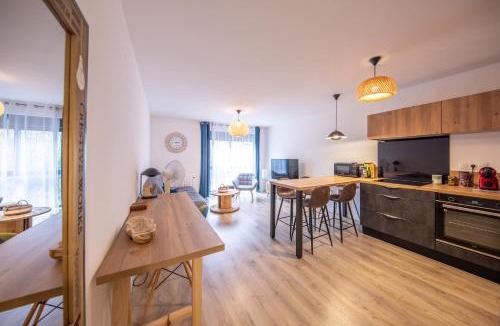 Houdemont Apartment | Appartement rénové totalement - Vue sur jardin - 52 m²