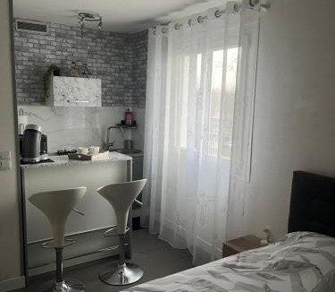 Sens Apartment | Appartement résidence théâtre