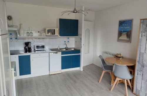 Saint-Cyprien Plage Apartment | Appartement studio cabine 4 personnes SAINT CYPRIEN SC580-D47