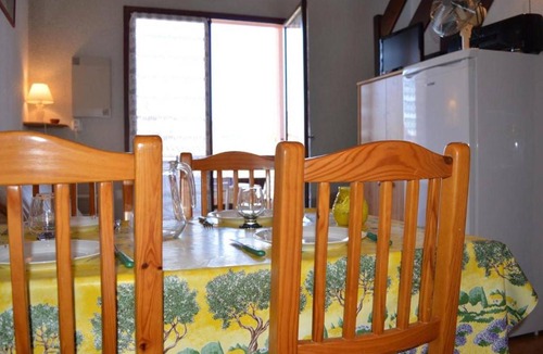 Saint-Cyprien Plage Apartment | Appartement Saint-Cyprien, 1 pièce, 4 personnes - FR-1-225D-173