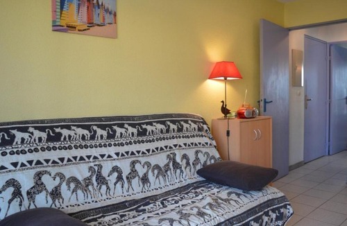 Saint-Cyprien Plage Apartment | Appartement Saint-Cyprien, 2 pièces, 4 personnes - FR-1-225D-85