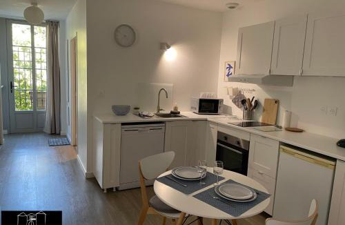 Vernaison Apartment | Appartement scandinave élégant, Domaine Cornevent Lyon, parc & piscine