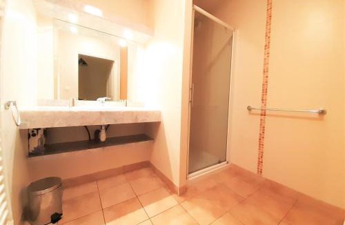 Saint-Lary-Soulan Apartment | Appartement spacieux en centre village - Gentiane