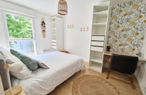 Saint-Marc-sur-Mer Apartment | Appartement Spacieux avec Parking proche MER