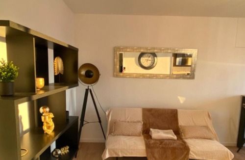 Roseraie - Orgemont Apartment | Appartement Spacieux - 10' Gare