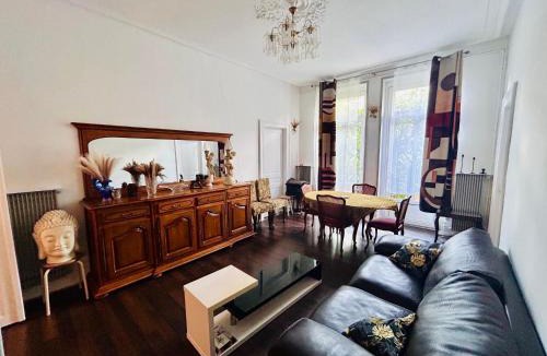 Orangerie Apartment | appartement spacieux en centre ville