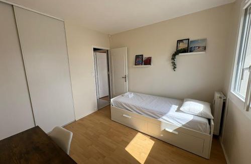 Sud Loire Apartment | Appartement Spacieux et Balcon Vieille Levée