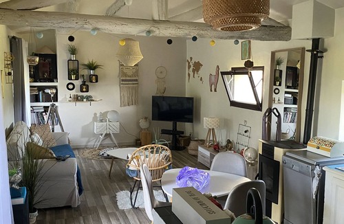 Puyvert Apartment | Appartement st Victor