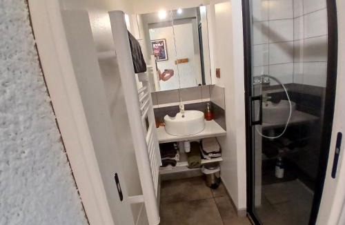 Laye Apartment | Appartement station de Laye