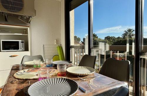 Argeles Plage Apartment | Appartement Studio - cabine 4 couchages ARGELES SUR MER AR030-053