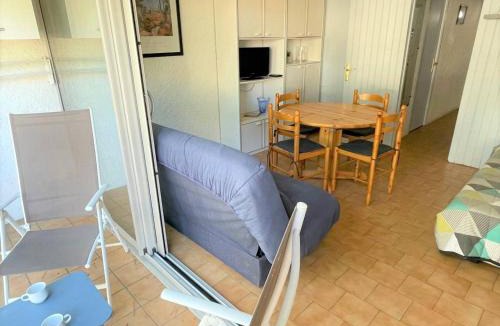 Argeles Plage Apartment | Appartement studio cabine à 300m de la plage - AR530-027
