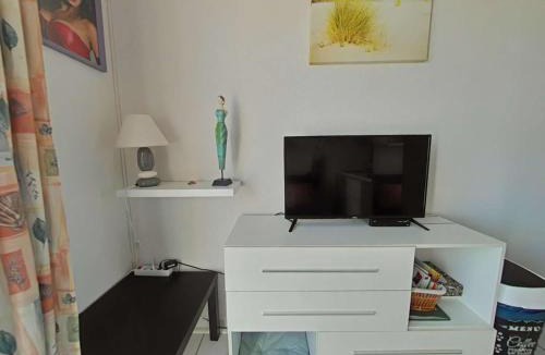 Leucate Apartment | Appartement Studio cabine 2 couchages PORT LEUCATE NATURISME PL010-1407