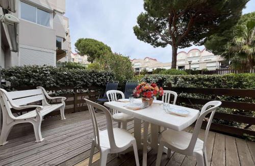 Port Rive Gauche Apartment | Appartement Studio Cabine - proche plage du Grazel GN400-032