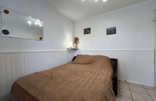 Port Rive Gauche Apartment | Appartement Studio Cabine - proche plage du Grazel GN400-032