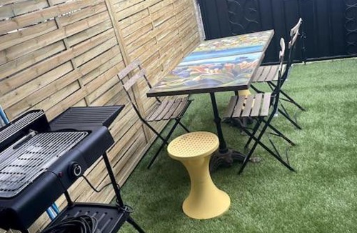 Bouillargues Apartment | Appartement style America