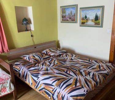 Urbes Apartment | Appartement Style Rustique