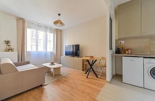 Clichy Apartment | Appartement Suite Aux Portes de Paris