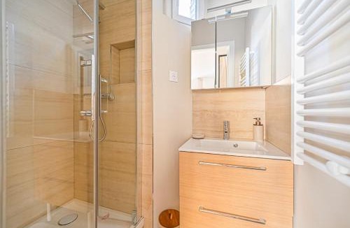 Clichy Apartment | Appartement Suite Aux Portes de Paris
