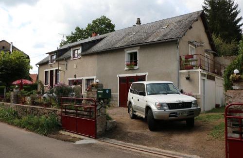 Dun-les-Places Apartment | Appartement T1