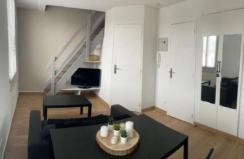 La Riche Apartment | Appartement T1B place saint Anne