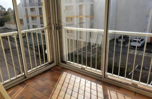 Argeles Plage Apartment | Appartement T2 à Argelès-sur-Mer - Proche plage, parking privé, loggia sud, 4 couchages - FR-1-388-4