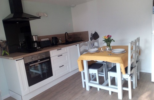 Tresserve Apartment | Appartement T2"ô Lac",4 Personnes,3 Accès Direct à la Plage