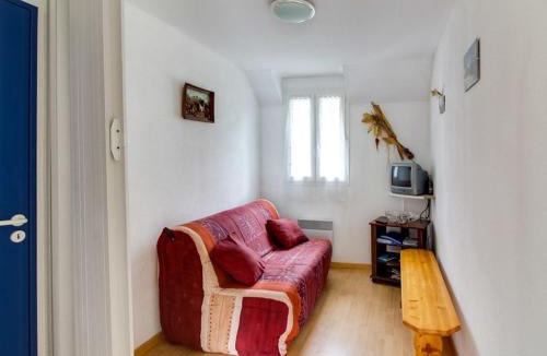 Esquieze-Sere Apartment | Appartement T2 4 pers avec balcon, parking, animaux admis - FR-1-402-23