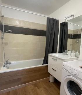 Mirepoix Apartment | Appartement T2 avec piscine