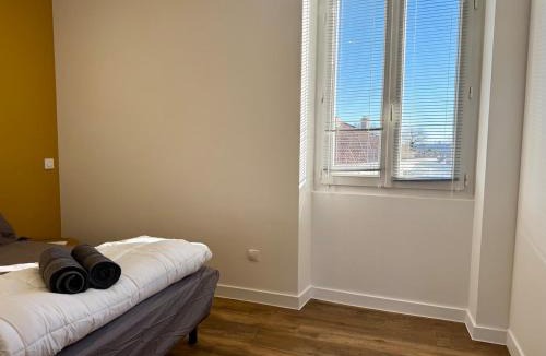 La Roche-sur-Yon Apartment | Appartement T2 moderne et cosy, lumineux,