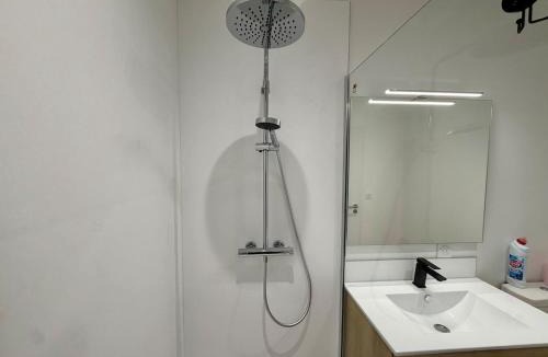 La Roche-sur-Yon Apartment | Appartement T2 moderne et cosy, lumineux,