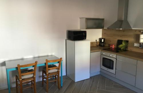 Anatole France Apartment | Appartement T2 proche centre et canal