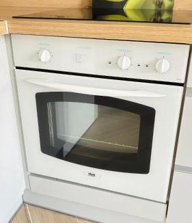 Anatole France Apartment | Appartement T2 proche centre et canal