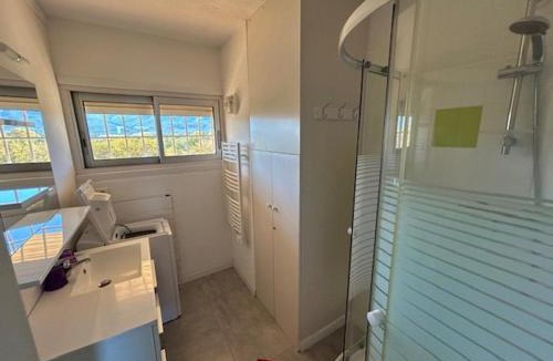 Argeles Plage Apartment | Appartement T2 rénové, proche plage, parking sécurisé - FR-1-388-154