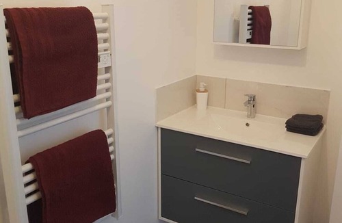 Miniac-Morvan Apartment | Appartement T2 Saint Malo, Dinard, Dinan et Dol