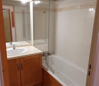 Bagneres-de-Luchon Apartment | Appartement T3 5 Pers Domaine Les PIC D'ARAN