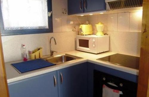 Esquieze-Sere Apartment | Appartement T3 chaleureux, 7 pers, cheminée, animaux admis, WiFi, proche commerces - FR-1-402-87