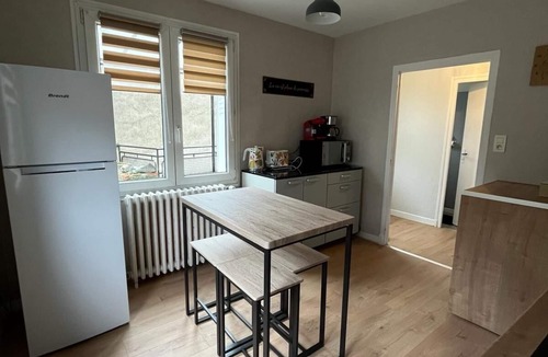 Aurillac Apartment | Appartement Terrasse Garage