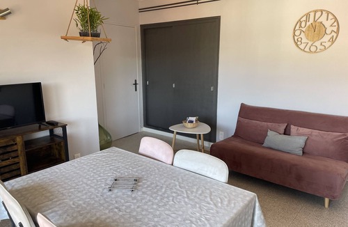 Vernet-les-Bains Apartment | Appartement Tout Équipé Avec Balcon et Deux Chambres
