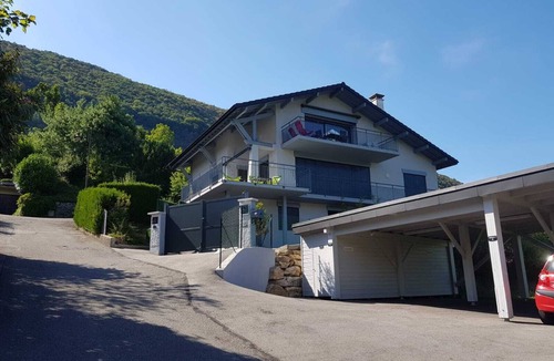 Cessenaz Apartment | Appartement Tournette - Vue Lac