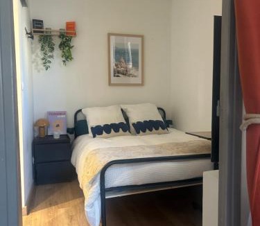 16th Arrondissement House | Appartement TYPIQUE ESTAQUE 5 mn port et gare Estaque
