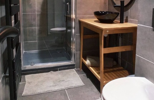 Centre Ville d'Ales Apartment | Appartement Urban Chic