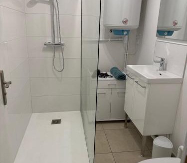 Verneuil Apartment | Appartement Verneuil