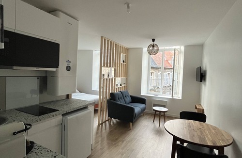 Ville Haute Apartment | Appartement vue Cathédrale