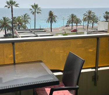 Fabron Apartment | Appartement vue mer CALIFORNIE PROMENADE DES ANGLAIS