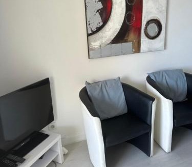 Fabron Apartment | Appartement vue mer CALIFORNIE PROMENADE DES ANGLAIS